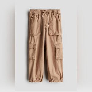 NWT cotton cargo joggers h&m - beige